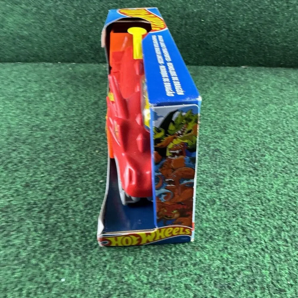 Hot Wheels City Dragon Launch Transporter 1 Vehicle New